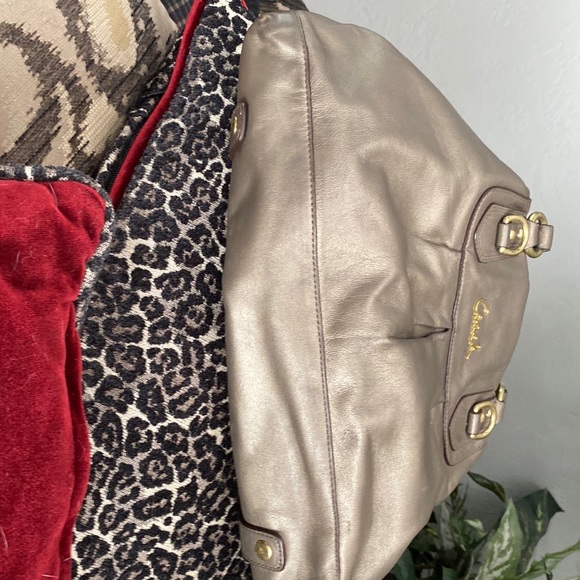 Coach Ashley satchel convert with strap but does not come with it - Picture 5 of 8